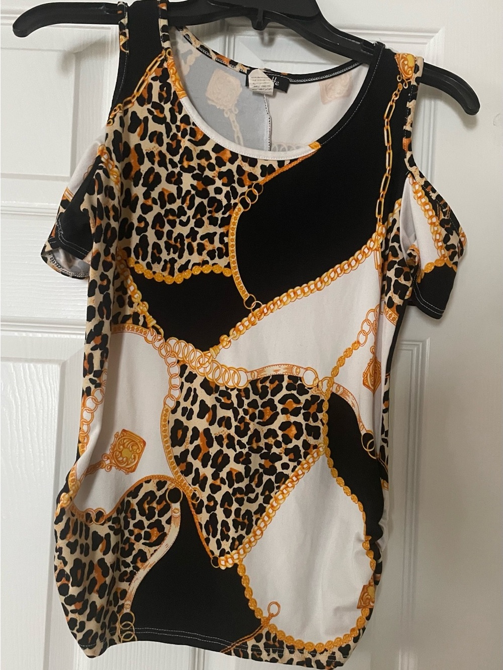 Cold-Shoulder Leopard & Chain Print Women's Top - Black/White/Gold